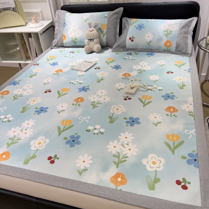 91家纺网 家纺一手货源 找家纺 水云缦 2025新款600D冰藤凉席冰丝席铺床款 铺床款-花朵