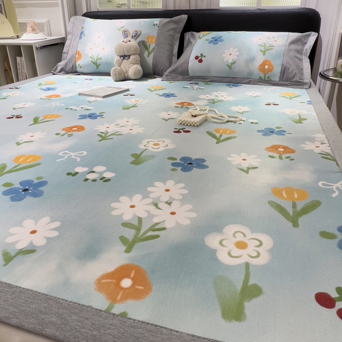 91家纺网 家纺一手货源 找家纺 水云缦 2025新款600D冰藤凉席冰丝席铺床款 铺床款-花朵