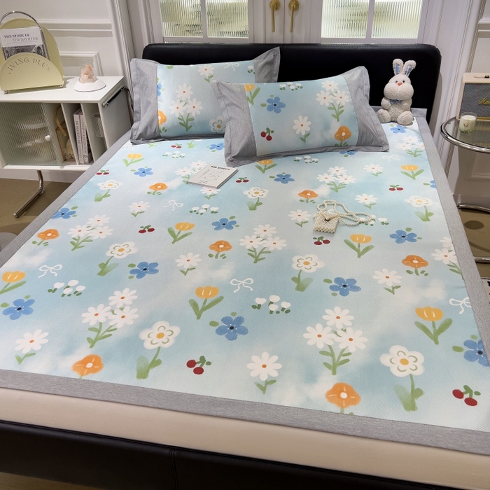 91家纺网 家纺一手货源 找家纺 水云缦 2025新款600D冰藤凉席冰丝席铺床款 铺床款-花朵