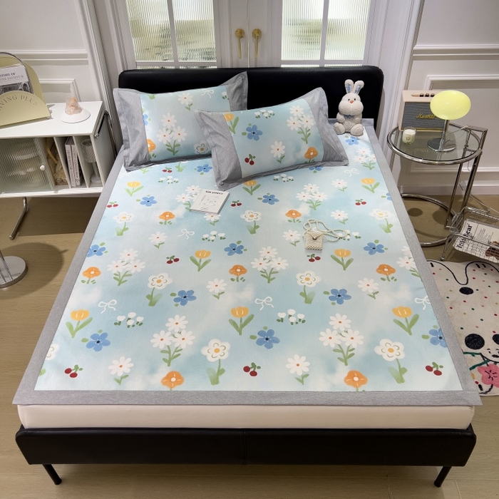 91家纺网 家纺一手货源 找家纺 水云缦 2025新款600D冰藤凉席冰丝席铺床款 铺床款-花朵