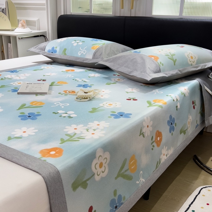 91家纺网 家纺一手货源 找家纺 水云缦 2025新款600D冰藤凉席冰丝席铺床款 铺床款-花朵