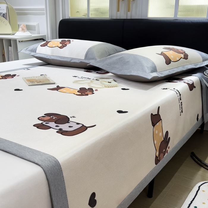 91家纺网 家纺一手货源 找家纺 水云缦 2025新款600D冰藤凉席冰丝席铺床款 铺床款-腊肠狗