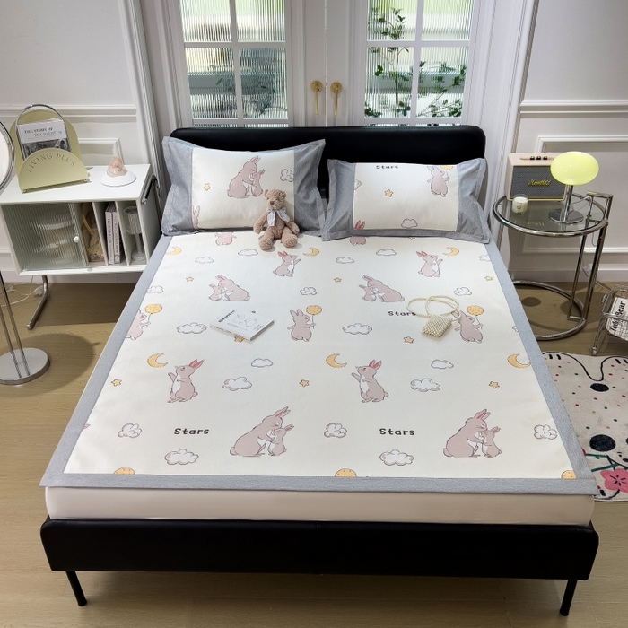 91家纺网 家纺一手货源 找家纺 水云缦 2025新款600D冰藤凉席冰丝席铺床款 铺床款-萌萌兔