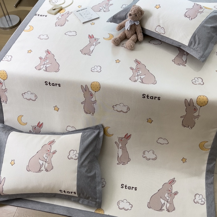 91家纺网 家纺一手货源 找家纺 水云缦 2025新款600D冰藤凉席冰丝席铺床款 铺床款-萌萌兔