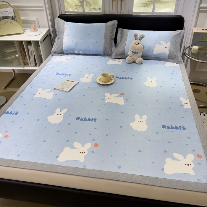 91家纺网 家纺一手货源 找家纺 水云缦 2025新款600D冰藤凉席冰丝席铺床款 铺床款-小白兔