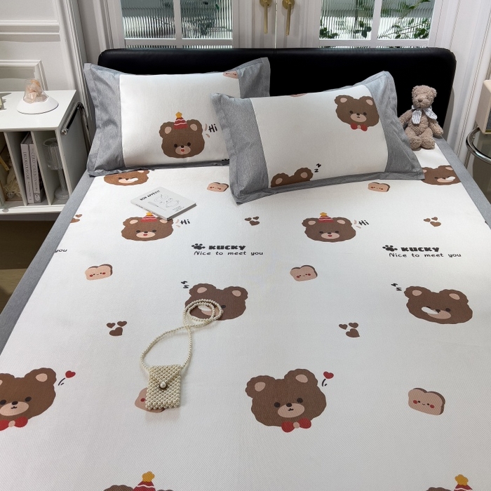 91家纺网 家纺一手货源 找家纺 水云缦 2025新款600D冰藤凉席冰丝席铺床款 铺床款-熊头