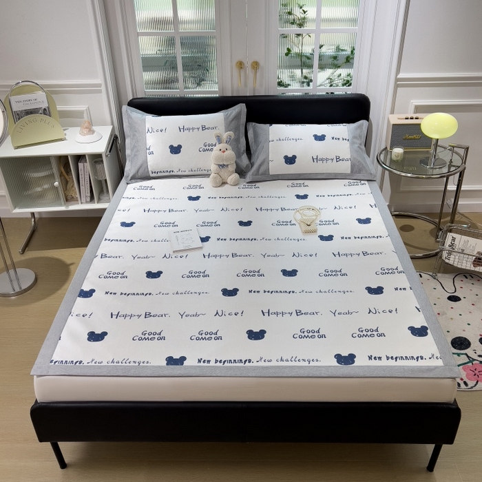 91家纺网 家纺一手货源 找家纺 水云缦 2025新款600D冰藤凉席冰丝席铺床款 铺床款-字母