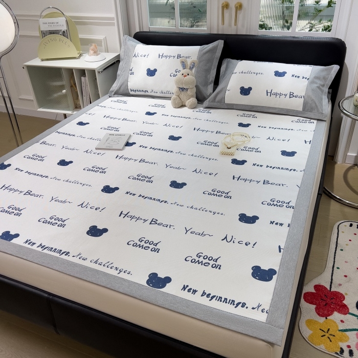 91家纺网 家纺一手货源 找家纺 水云缦 2025新款600D冰藤凉席冰丝席铺床款 铺床款-字母