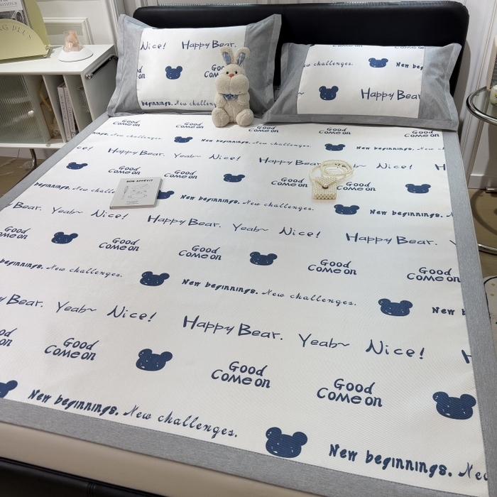 91家纺网 家纺一手货源 找家纺 水云缦 2025新款600D冰藤凉席冰丝席铺床款 铺床款-字母