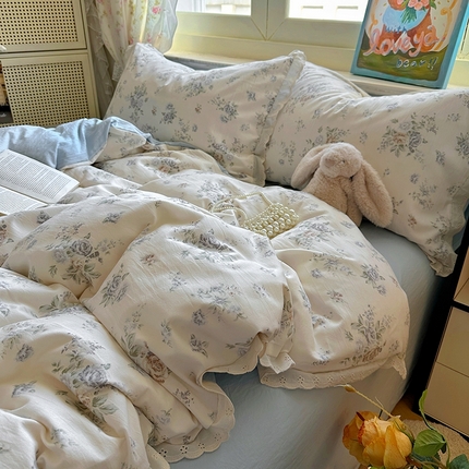 91家纺网 家纺一手货源 找家纺 阿曼达 2025新款浪漫的小法式系列花边款印花水洗m四件套 小法-早川