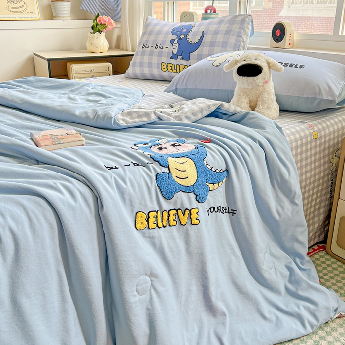 91家纺网 家纺一手货源 找家纺 一霖家纺 2025新款高克重云朵毛巾绣夏被 动感光波