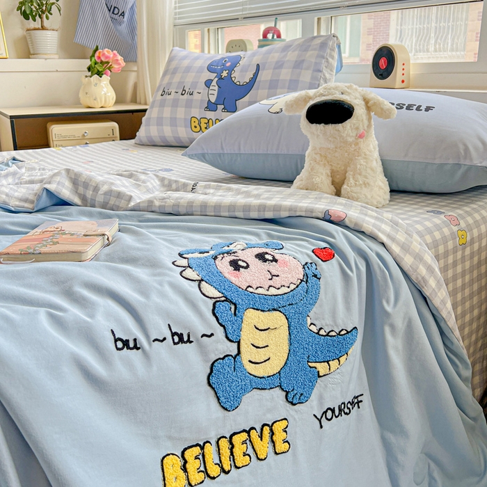 91家纺网 家纺一手货源 找家纺 一霖家纺 2025新款高克重云朵毛巾绣夏被 动感光波