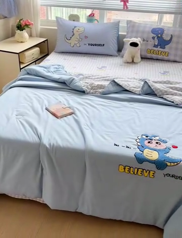 91家纺网 家纺一手货源 找家纺 一霖家纺 2025新款高克重云朵毛巾绣夏被 动感光波