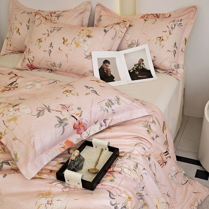 91家纺网 家纺一手货源 找家纺 典雅家纺 2025新款艾阳暖棉印花四件套 芳颜