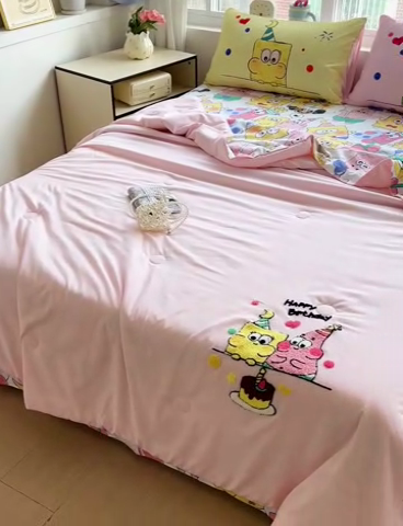 91家纺网 家纺一手货源 找家纺 一霖家纺 2025新款高克重云朵毛巾绣夏被 生日派对