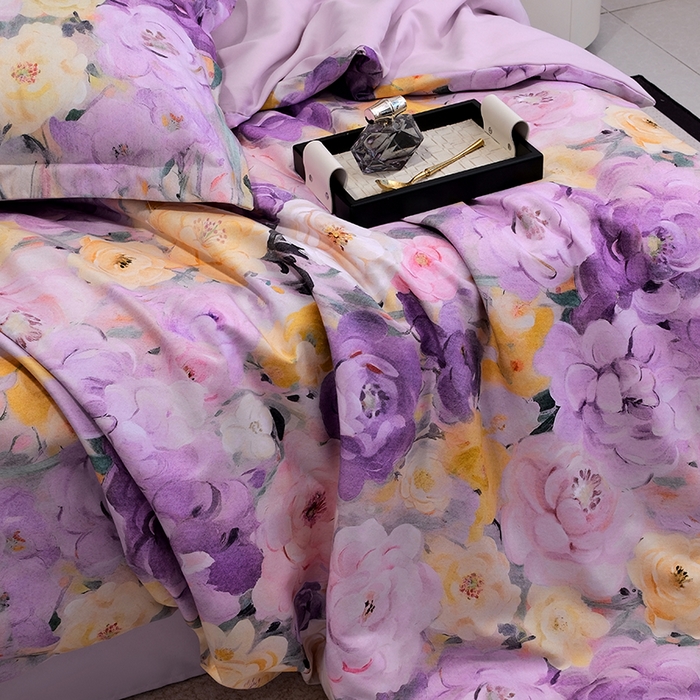 91家纺网 家纺一手货源 找家纺 典雅家纺 2025新款艾阳暖棉印花四件套 花海-薰衣紫