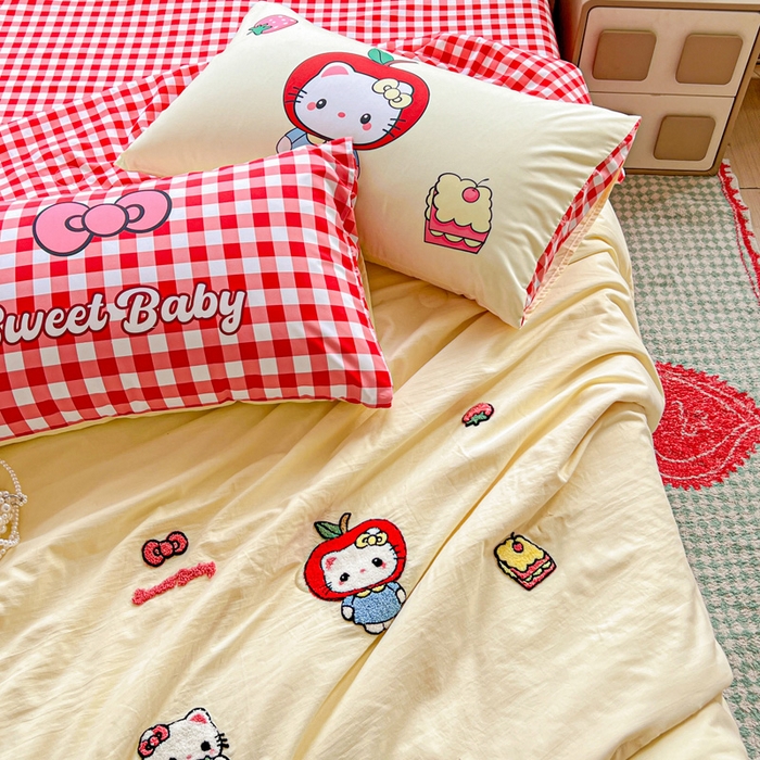 91家纺网 家纺一手货源 找家纺 一霖家纺 2025新款高克重云朵毛巾绣夏被 吃苹果的小猫