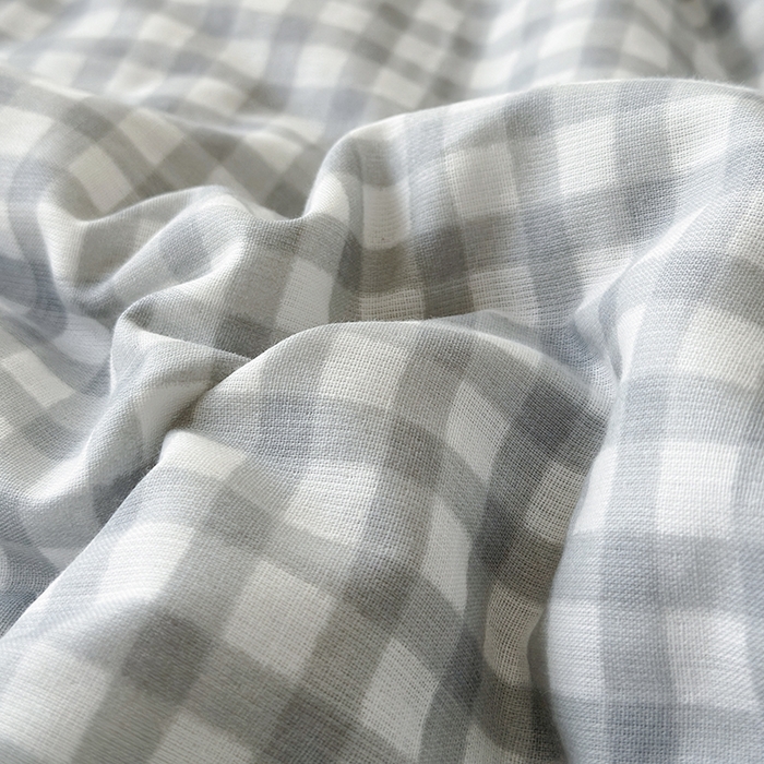 91家纺网 家纺一手货源 找家纺 怡家居 2025新款全棉双层纱毛巾绣夏被四件套 夏被-灰格小淘气