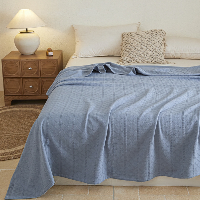 91家纺网 家纺一手货源 找家纺 悦然毛巾被 2025新款棉缇锦梦全棉夏用毛巾被盖毯 棉缇锦梦湖蓝