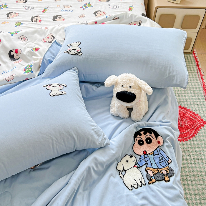 91家纺网 家纺一手货源 找家纺 一霖家纺 2025新款高克重云朵毛巾绣夏被 小新和大白