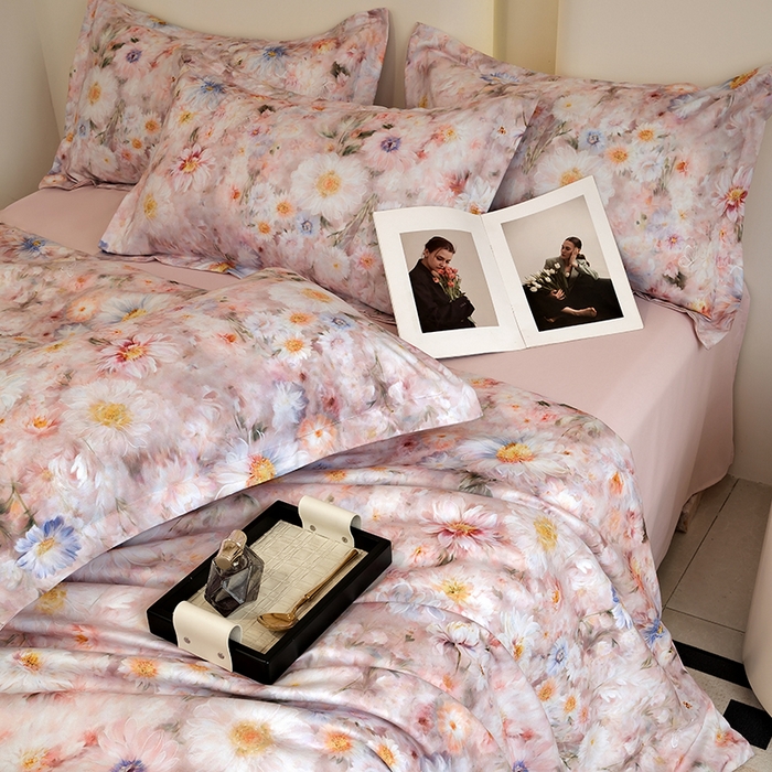 91家纺网 家纺一手货源 找家纺 典雅家纺 2025新款艾阳暖棉印花四件套 花间密语