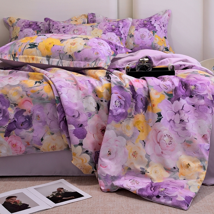 91家纺网 家纺一手货源 找家纺 典雅家纺 2025新款艾阳暖棉印花四件套 花海-薰衣紫