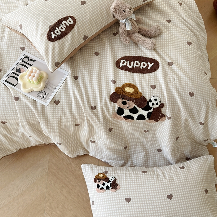 91家纺网 家纺一手货源 找家纺 怡家居 2025新款全棉双层纱毛巾绣夏被四件套 夏被-欢乐狗