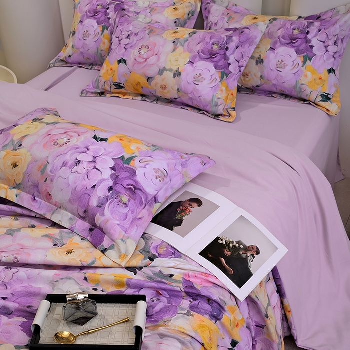 91家纺网 家纺一手货源 找家纺 典雅家纺 2025新款艾阳暖棉印花四件套 花海-薰衣紫