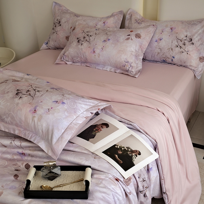 91家纺网 家纺一手货源 找家纺 典雅家纺 2025新款艾阳暖棉印花四件套 醉清颜