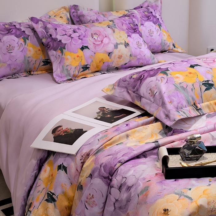 91家纺网 家纺一手货源 找家纺 典雅家纺 2025新款艾阳暖棉印花四件套 花海-薰衣紫