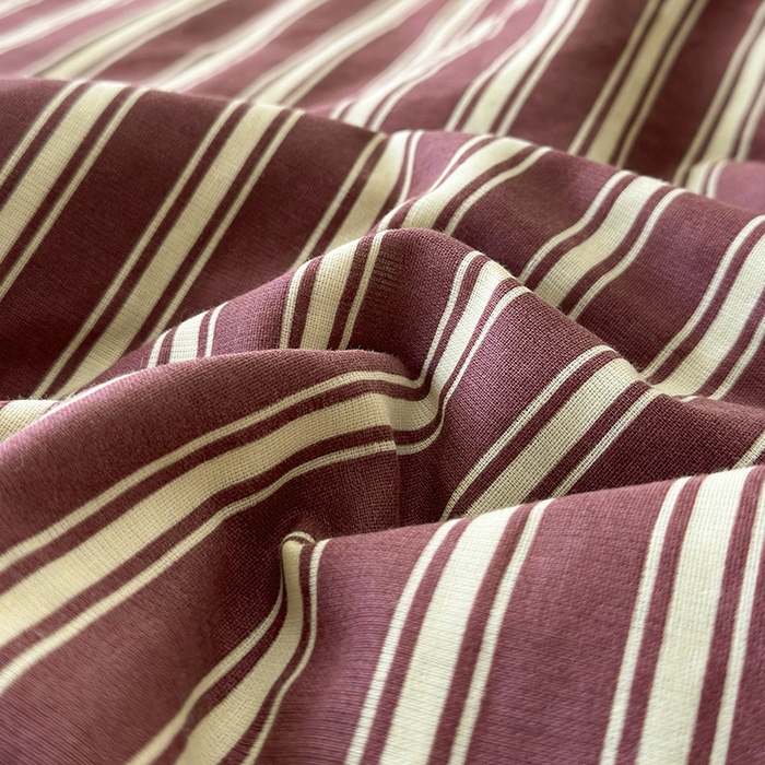 91家纺网 家纺一手货源 找家纺 怡家居 2025新款全棉双层纱毛巾绣夏被四件套 夏被-可爱曲奇