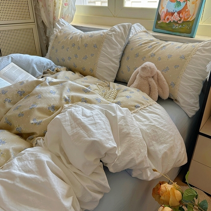 91家纺网 家纺一手货源 找家纺 阿曼达 2025新款浪漫的小法式系列花边款印花水洗m四件套 小法-初朵