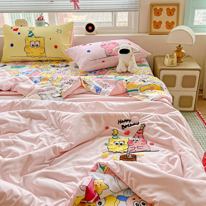 91家纺网 家纺一手货源 找家纺 一霖家纺 2025新款高克重云朵毛巾绣夏被 生日派对