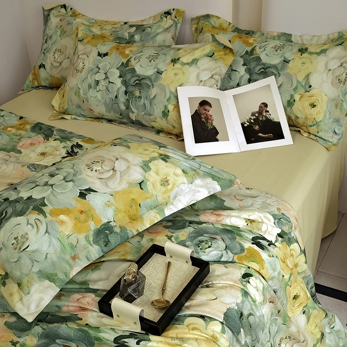 91家纺网 家纺一手货源 找家纺 典雅家纺 2025新款艾阳暖棉印花四件套 花海-抹茶绿