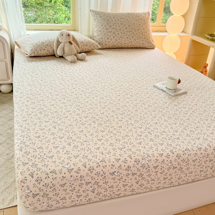 91家纺网 家纺一手货源 找家纺 仟网汇 2025新款云感棉双层纱床笠 花间兔