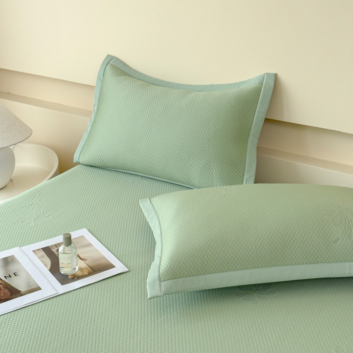 91家纺网 家纺一手货源 找家纺 瑞兴纺 2025新款高分子PE软凉席绣花款床笠款 床笠款-花之语-绿