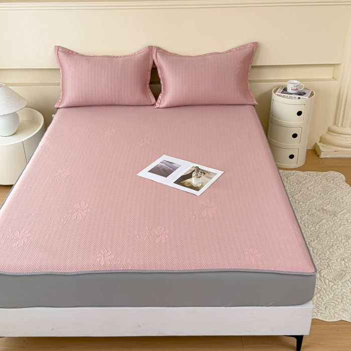 91家纺网 家纺一手货源 找家纺 瑞兴纺 2025新款高分子PE软凉席绣花款床笠款 床笠款-花之语-粉