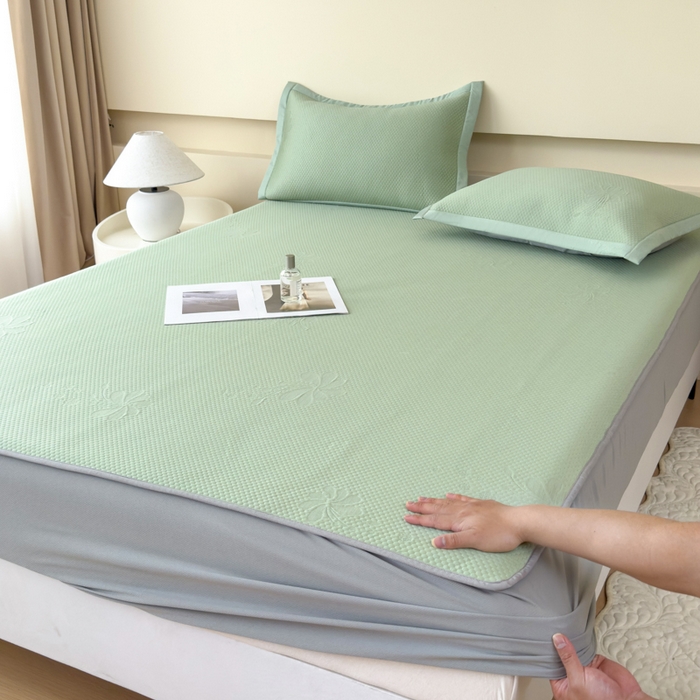 91家纺网 家纺一手货源 找家纺 瑞兴纺 2025新款高分子PE软凉席绣花款床笠款 床笠款-花之语-绿