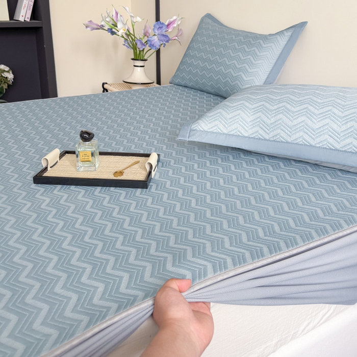 91家纺网 家纺一手货源 找家纺 瑞兴纺 2025新款高分子PE软凉席绣花款床笠款 床笠款-风尚-蓝