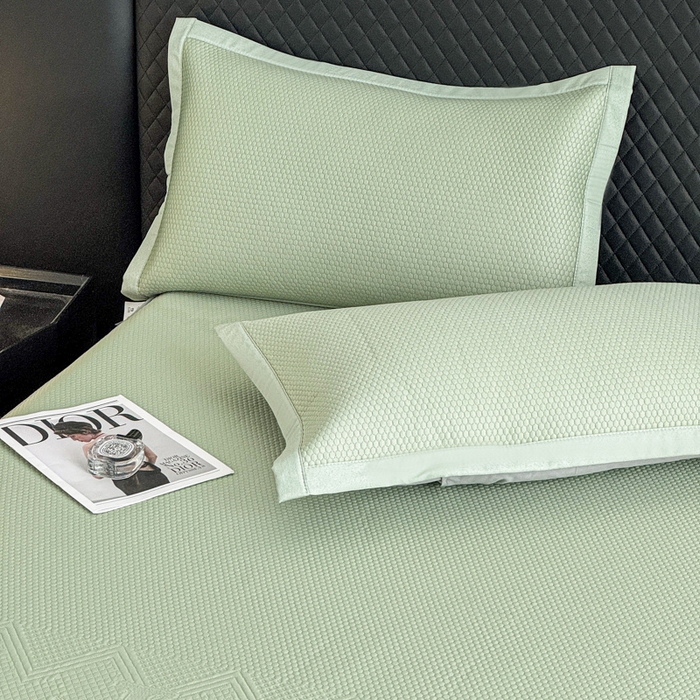 91家纺网 家纺一手货源 找家纺 瑞兴纺 2025新款高分子PE软凉席绣花款床笠款 床笠款-路易威-绿