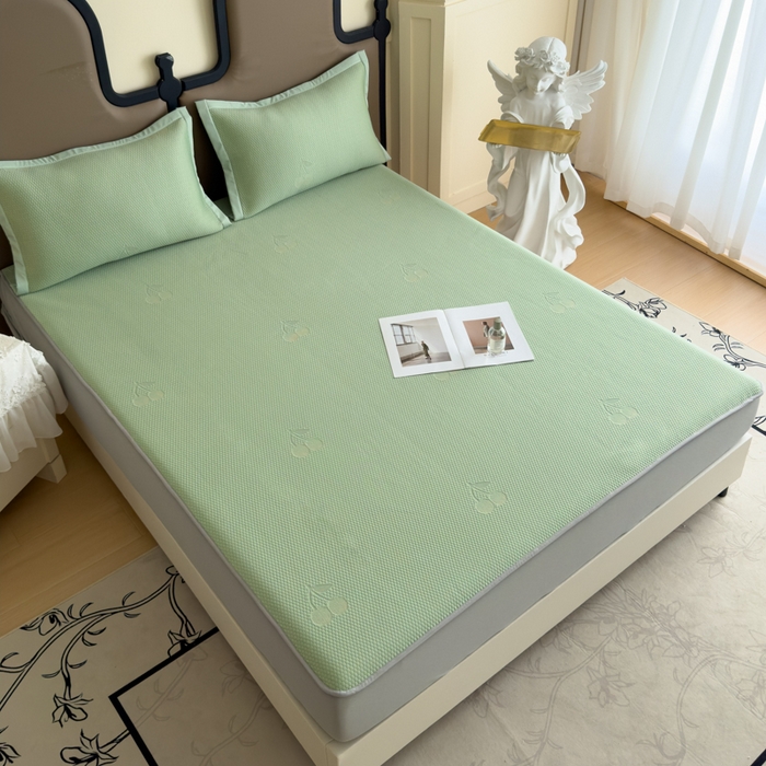 91家纺网 家纺一手货源 找家纺 瑞兴纺 2025新款高分子PE软凉席绣花款床笠款 床笠款-樱桃-绿