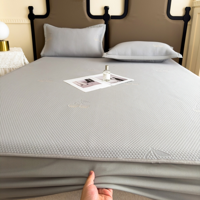 91家纺网 家纺一手货源 找家纺 瑞兴纺 2025新款高分子PE软凉席绣花款床笠款 床笠款-樱桃-灰