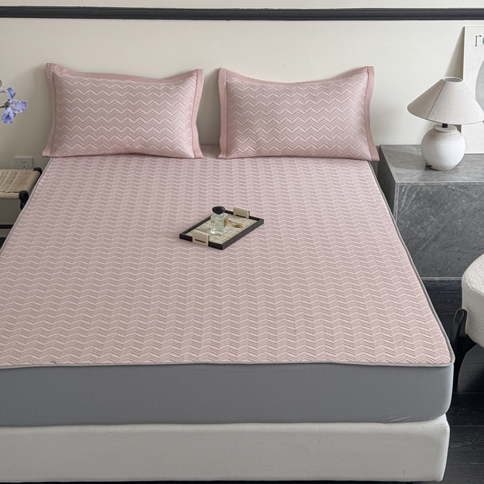 91家纺网 家纺一手货源 找家纺 瑞兴纺 2025新款高分子PE软凉席绣花款床笠款 床笠款-风尚-粉