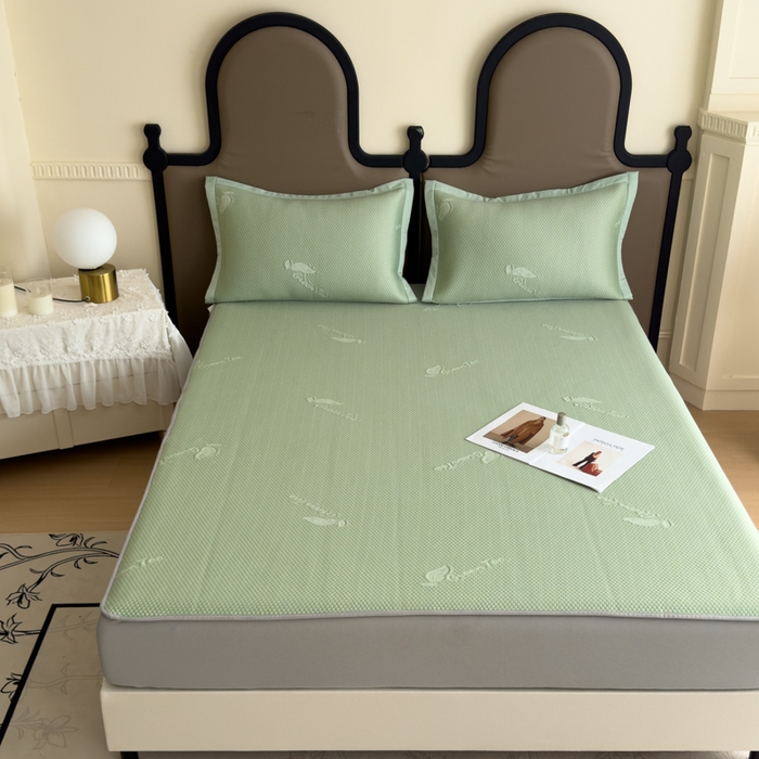 91家纺网 家纺一手货源 找家纺 瑞兴纺 2025新款高分子PE软凉席绣花款床笠款 床笠款-沐夕-绿