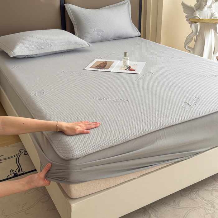 91家纺网 家纺一手货源 找家纺 瑞兴纺 2025新款高分子PE软凉席绣花款床笠款 床笠款-沐夕-灰