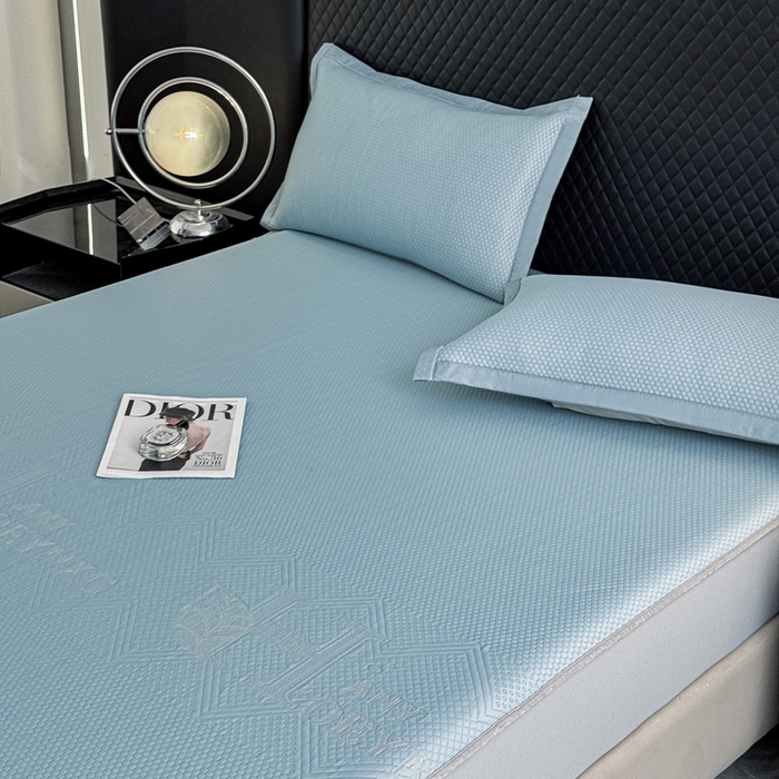 91家纺网 家纺一手货源 找家纺 瑞兴纺 2025新款高分子PE软凉席绣花款床笠款 床笠款-路易威-蓝