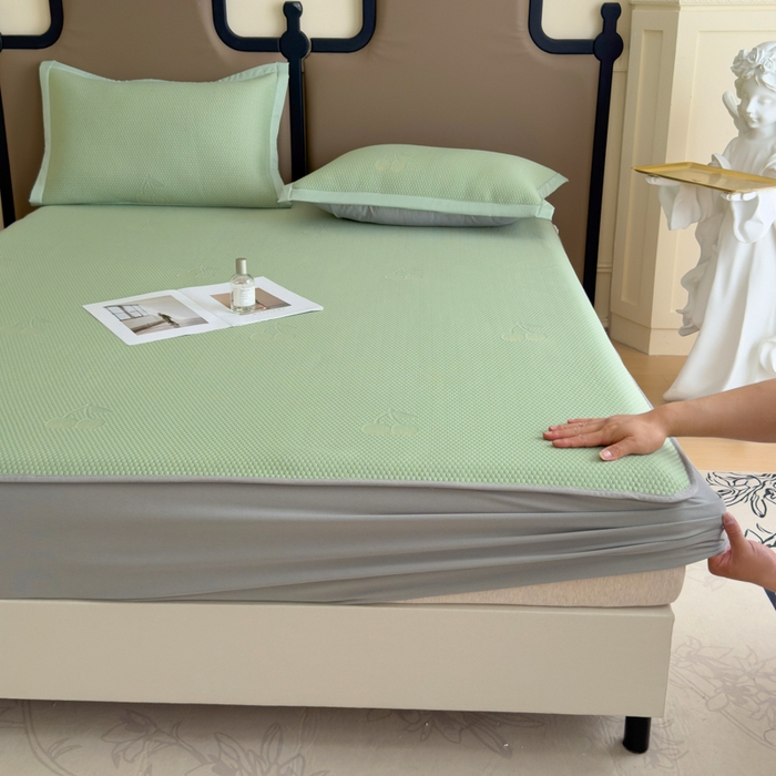 91家纺网 家纺一手货源 找家纺 瑞兴纺 2025新款高分子PE软凉席绣花款床笠款 床笠款-樱桃-绿