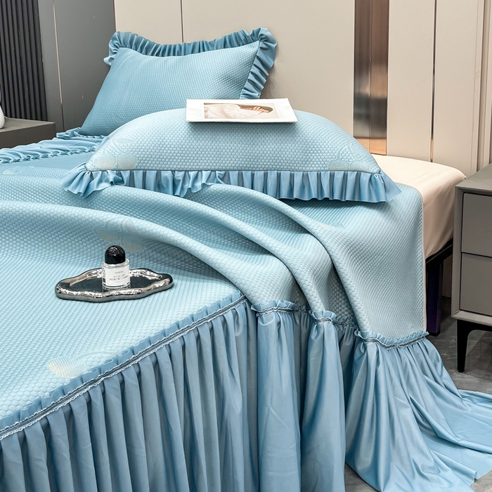 91家纺网 家纺一手货源 找家纺 瑞兴纺 2025新款高分子PE软凉席款床裙款 床裙款-小樱桃-蓝