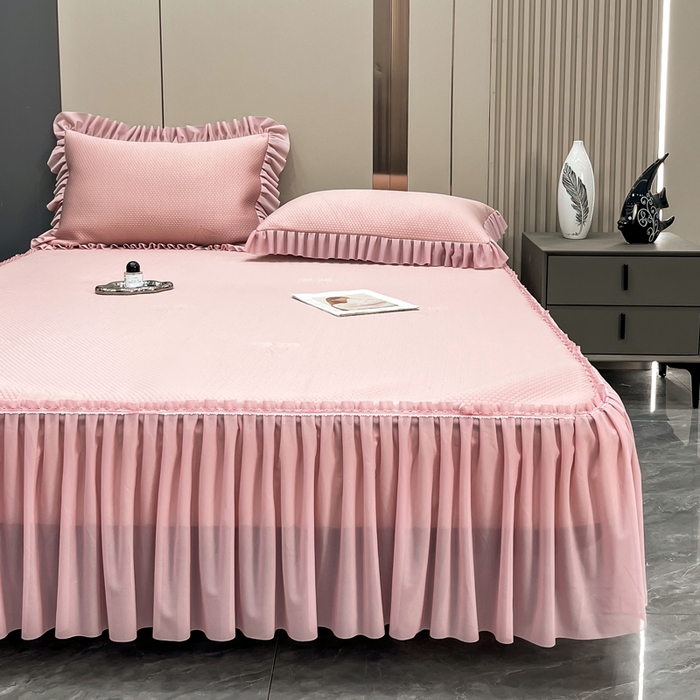 91家纺网 家纺一手货源 找家纺 瑞兴纺 2025新款高分子PE软凉席款床裙款 床裙款-小樱桃-粉