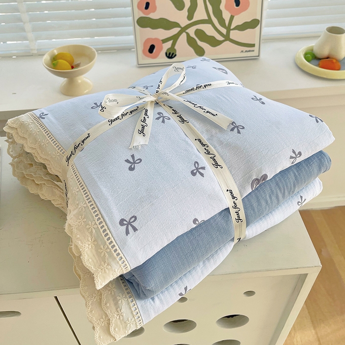 91家纺网 家纺一手货源 找家纺 （总）雨彤家纺 2025新款A类高克重云感皱皱双层纱全棉镂空花边款法式四件套-叠拍图